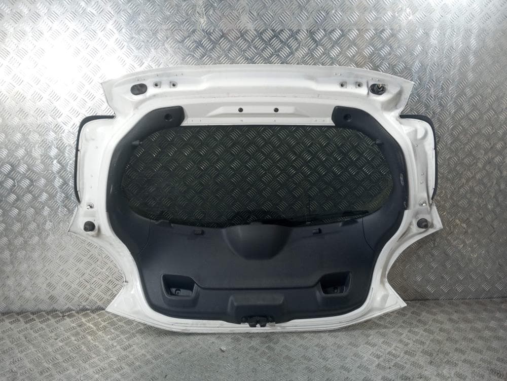 Крышка багажника (дверь 3-5) к Peugeot 208 1 (12-15)