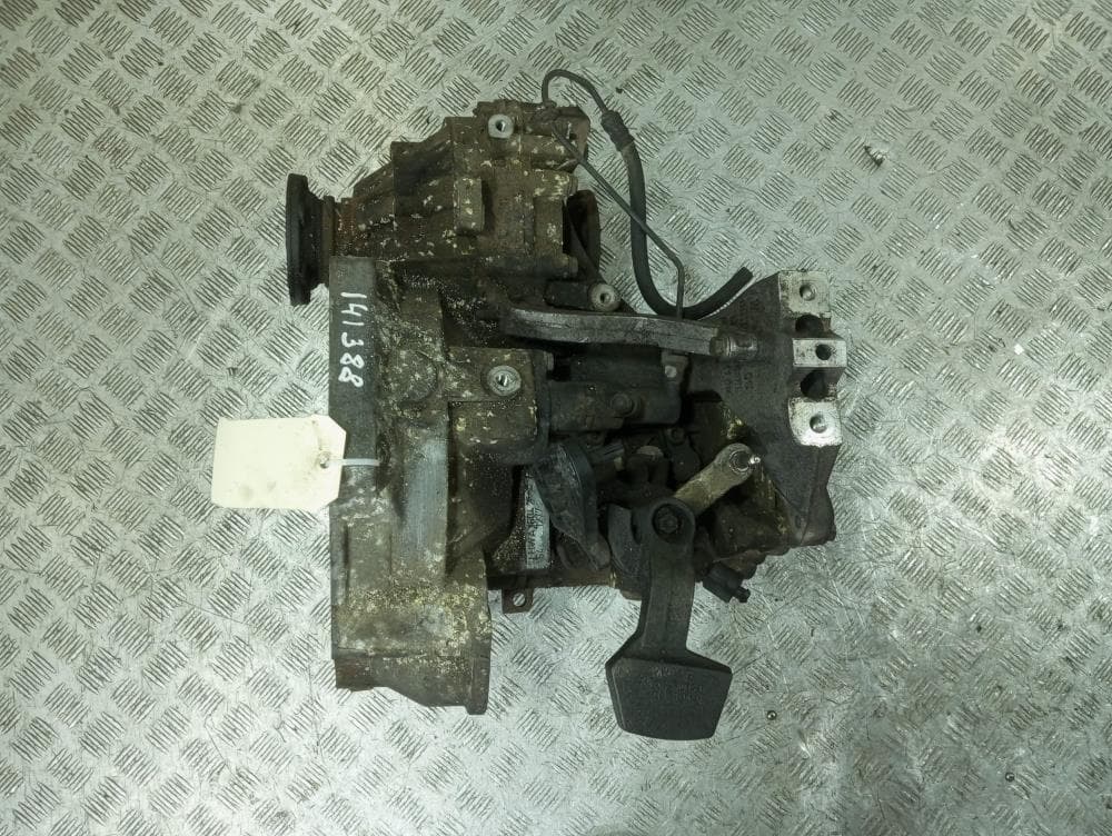 КПП механическая (МКПП) к Volkswagen Golf 6 (08-15)