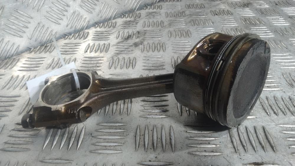 Поршень к Volkswagen Golf 4 (97-06)