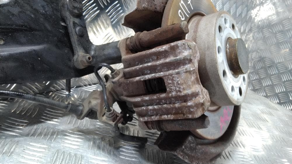 Кулак задний правый к Audi A3 8P/8PA Рестайлинг (04-08)