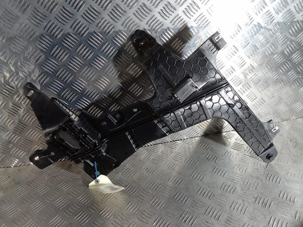 Кронштейн к Tesla Model X (15-21)