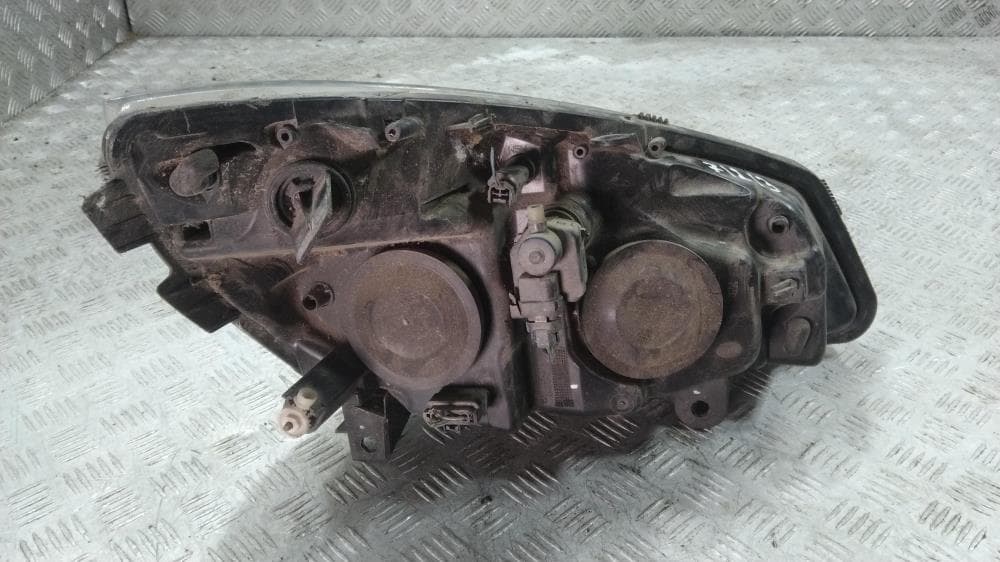 Фара левая к Renault Scenic 2 (03-06)