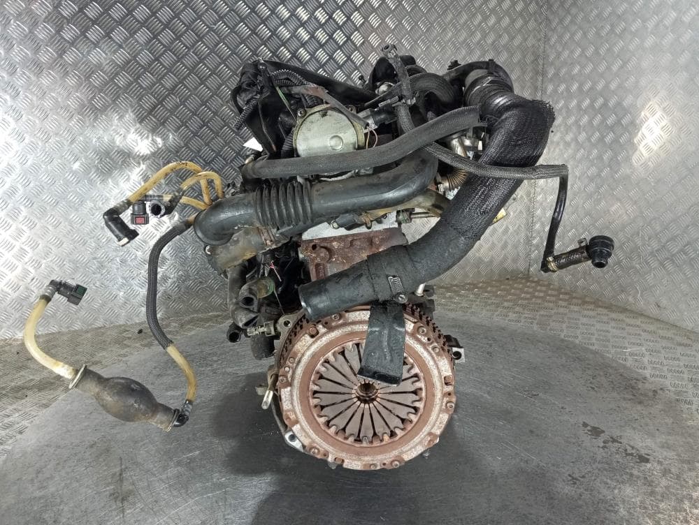 Двигатель к Renault Clio 2 Рестайлинг (01-03)