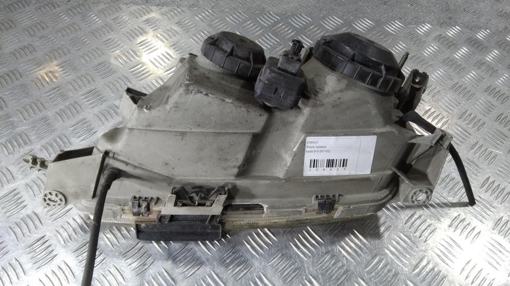 Фара правая к Saab 9-5 1 (97-01)