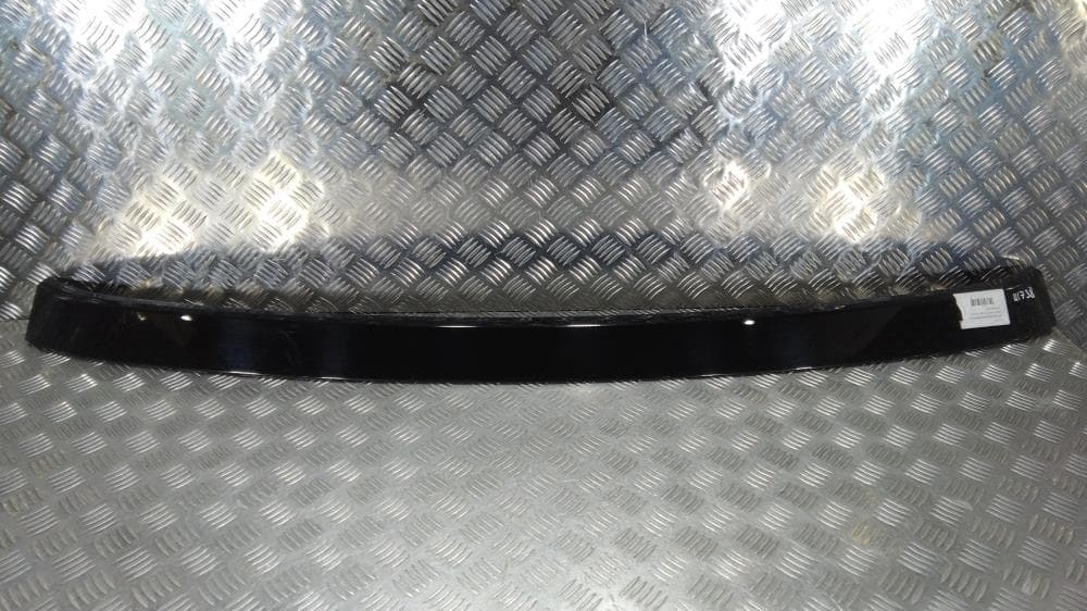 Молдинг крышки багажника к Jeep Grand Cherokee WL (21-24)