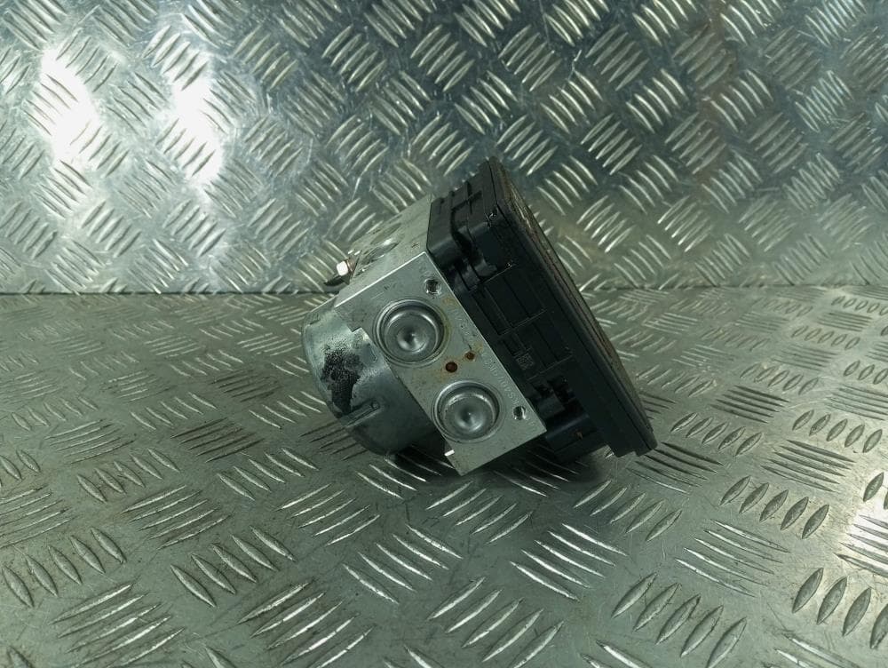 Блок ABS к Mitsubishi Outlander 3 (12-14)