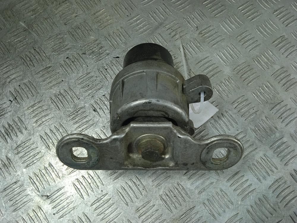 Подушка крепления КПП к Renault Megane 1 Рестайлинг (99-03)