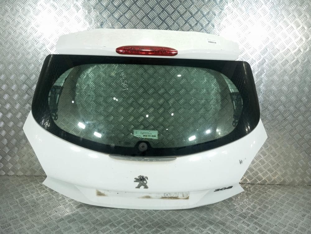 Крышка багажника (дверь 3-5) к Peugeot 208 1 (12-15)