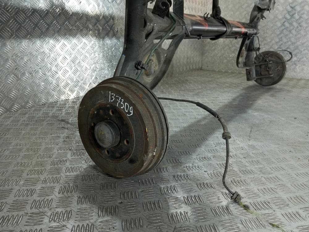 Балка подвески задняя к Renault Clio 3 (05-09)