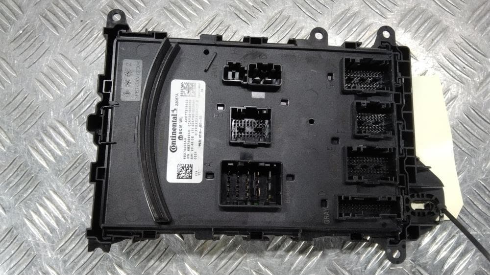 Блок бортовой сети (блок управления BCM) к Jeep Grand Cherokee WL (21-24)