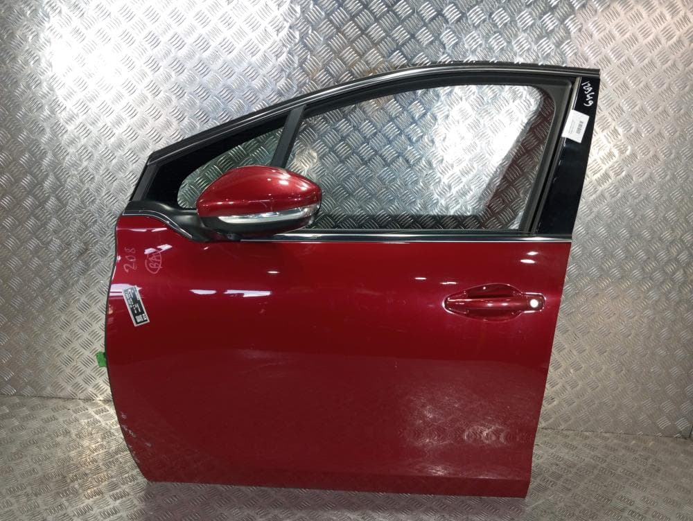 Дверь передняя левая к Peugeot 208 1 (12-15)