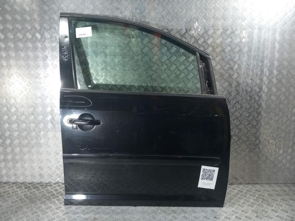 Дверь передняя правая к Volkswagen Touran 1 (03-07)