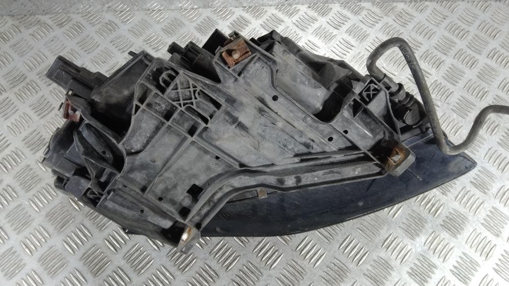 Фара левая к Audi A4 B8/8K (07-11)
