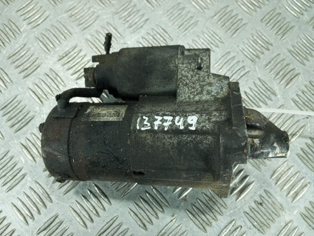 Стартер к Renault Scenic 2 (03-06)