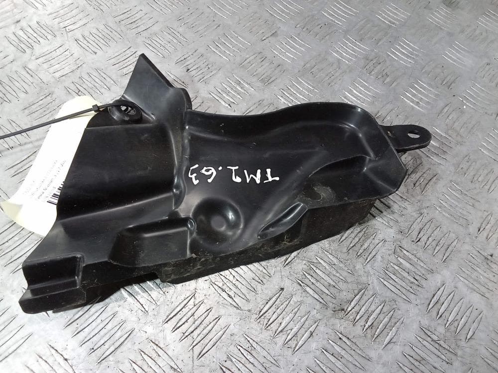Пластик моторного отсека к Tesla Model 3 (17-21)