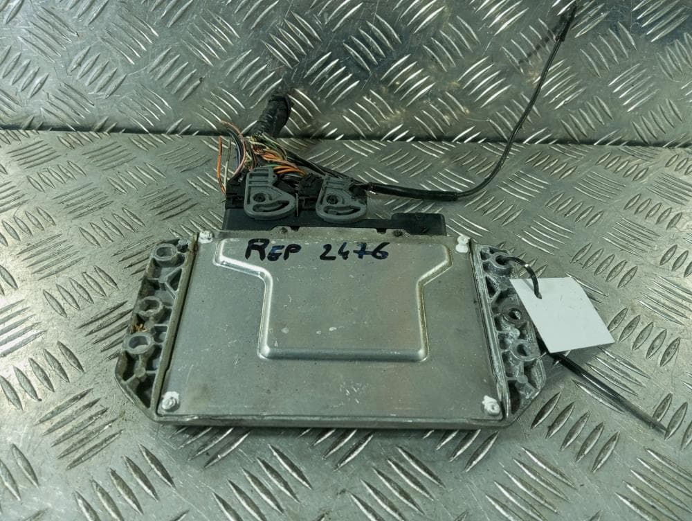 Блок управления двигателем к Renault Scenic 2 (03-06)