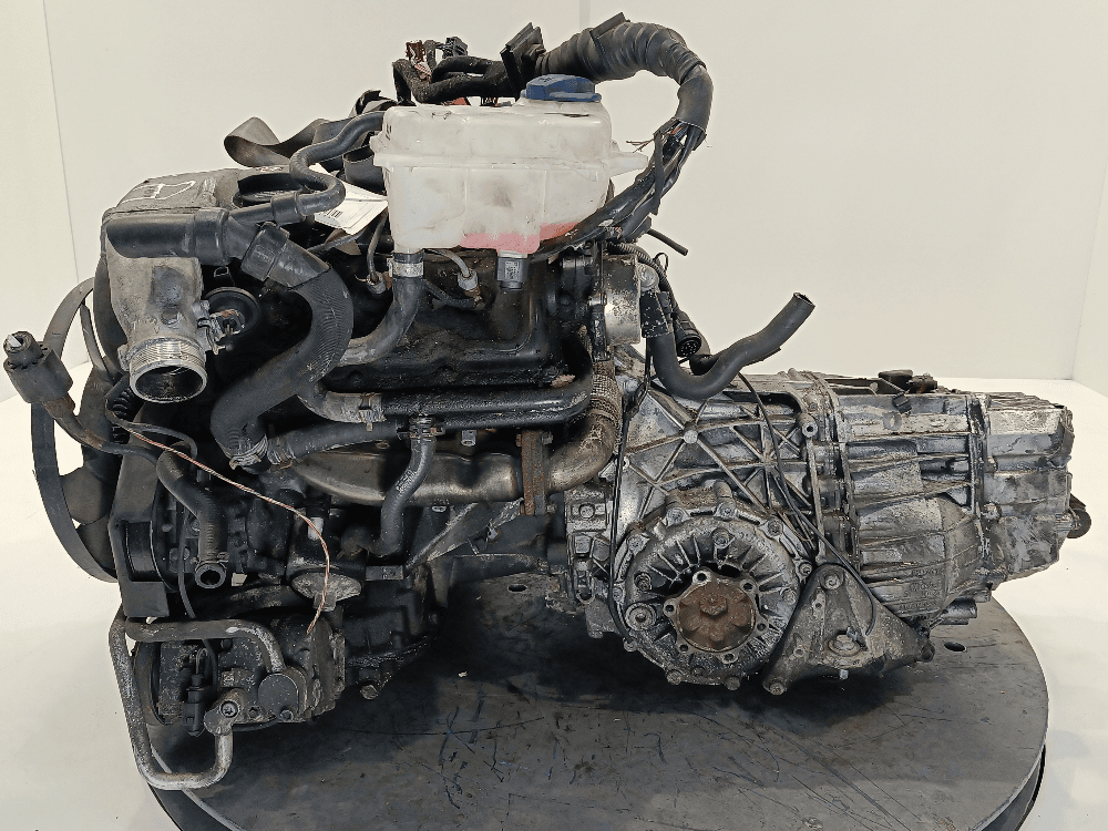 Двигатель к Audi A4 B6 (01-05)