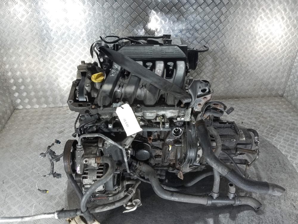 Двигатель к Renault Laguna 2 (01-05)