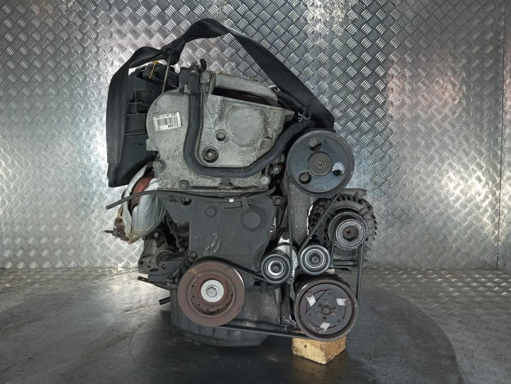 Двигатель к Renault Clio 2 Рестайлинг (01-03)