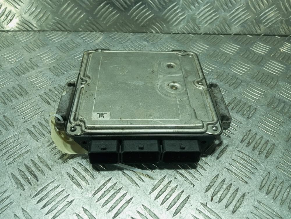 Блок управления двигателем к Renault Laguna 2 Рестайлинг (05-08)