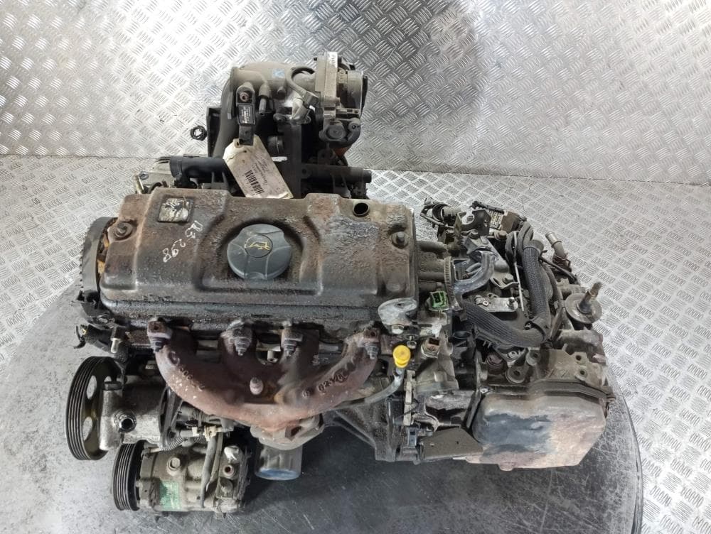 Двигатель к Peugeot 306 (93-03)