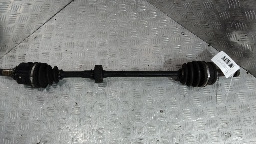 Полуось передняя правая (приводной вал, ШРУС) к Toyota Yaris 1 (99-03)