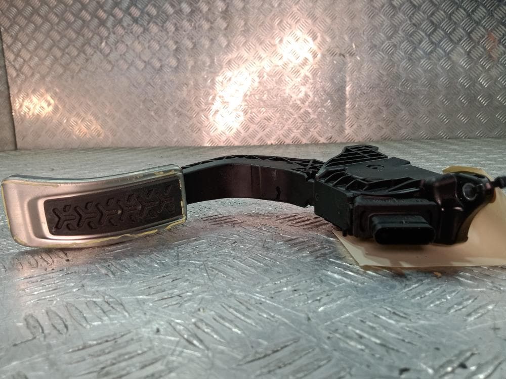 Педаль газа к Lamborghini Urus (18-24)