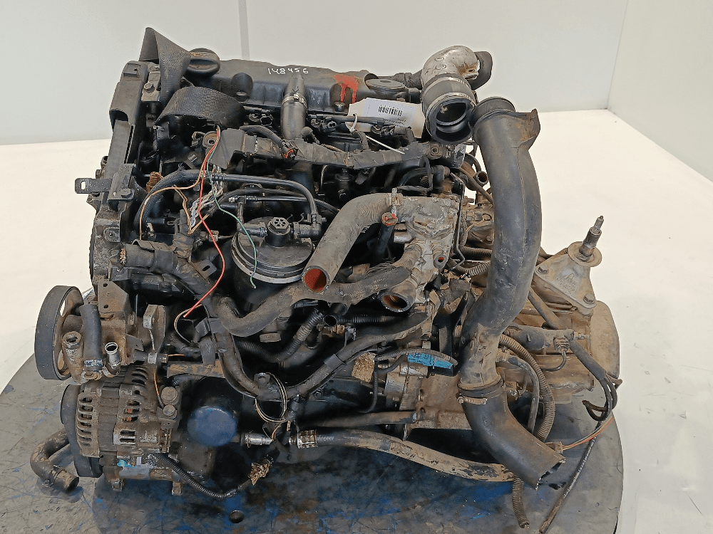 Двигатель к Peugeot 307 (01-05)