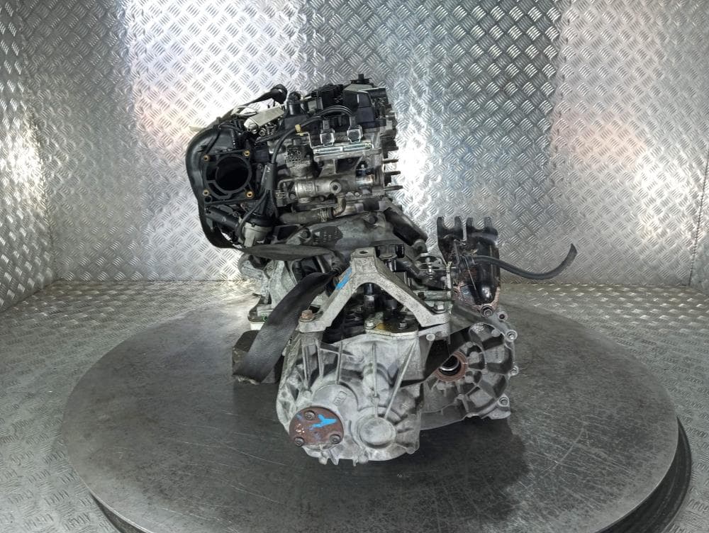 Двигатель к Volvo S40 2 Рестайлинг (07-12)