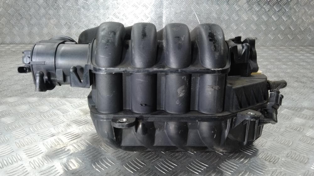 Коллектор впускной к Volkswagen Passat B6 (05-10)