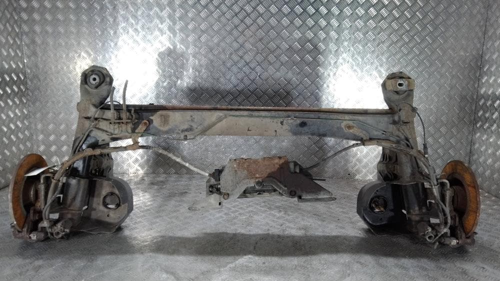Балка подвески задняя к Renault Laguna 2 (01-05)