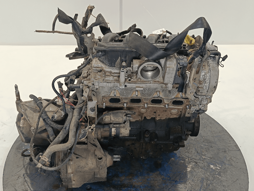 Двигатель к Renault Laguna 2 (01-05)