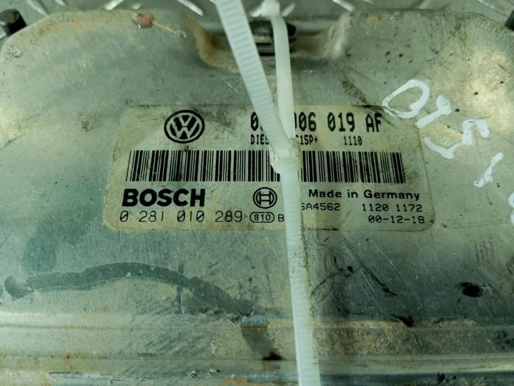 Блок управления двигателем к Volkswagen Polo 4 (01-05)