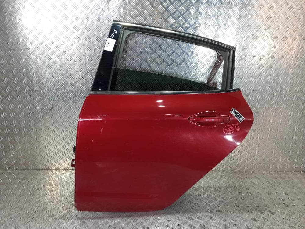 Дверь задняя левая к Peugeot 208 1 (12-15)