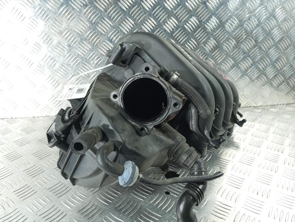 Коллектор впускной к Volkswagen Passat B6 (05-10)
