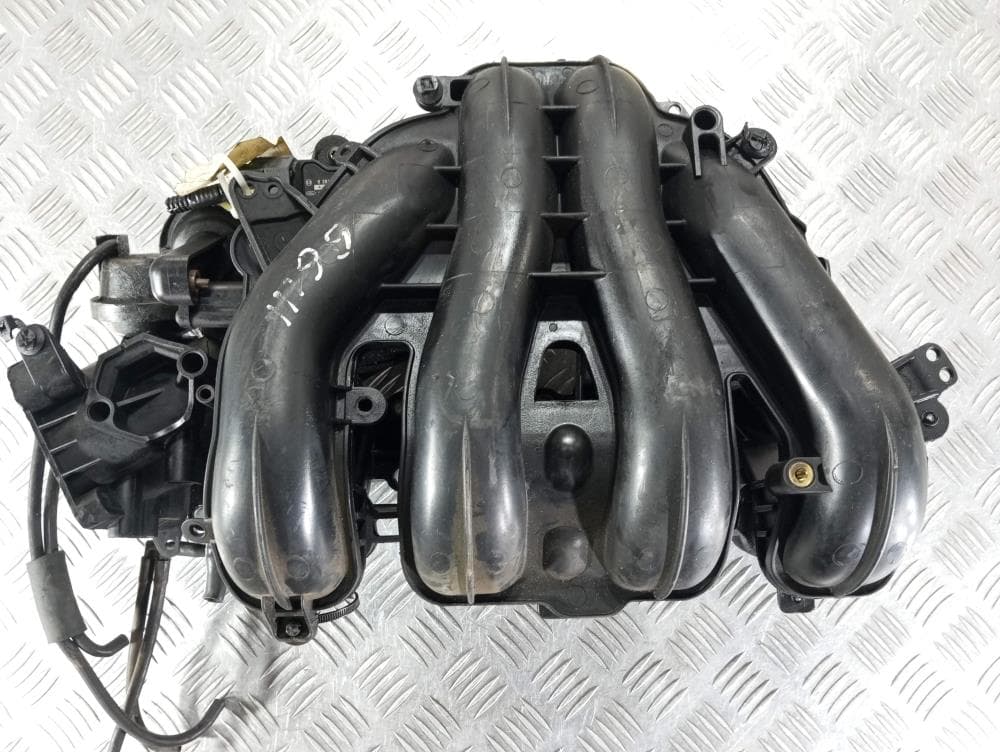 Коллектор впускной к Volvo V50 (03-10)