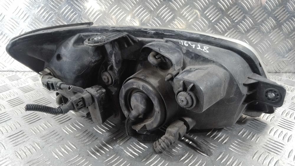 Фара левая к Hyundai Getz 1 (02-05)