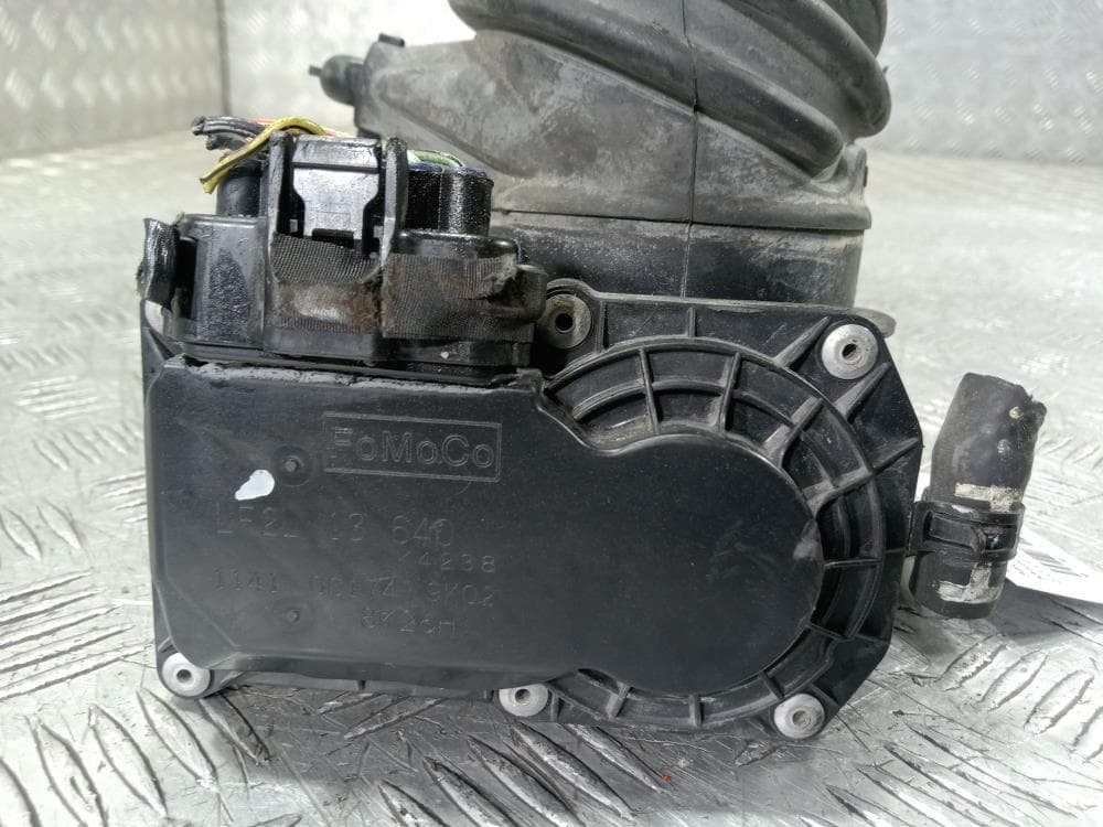 Заслонка дроссельная к Mazda 3 BK Рестайлинг (06-09)