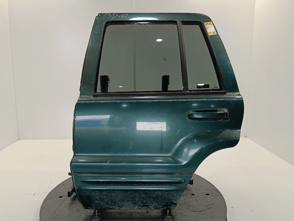 Дверь задняя левая к Jeep Grand Cherokee WJ (99-04)