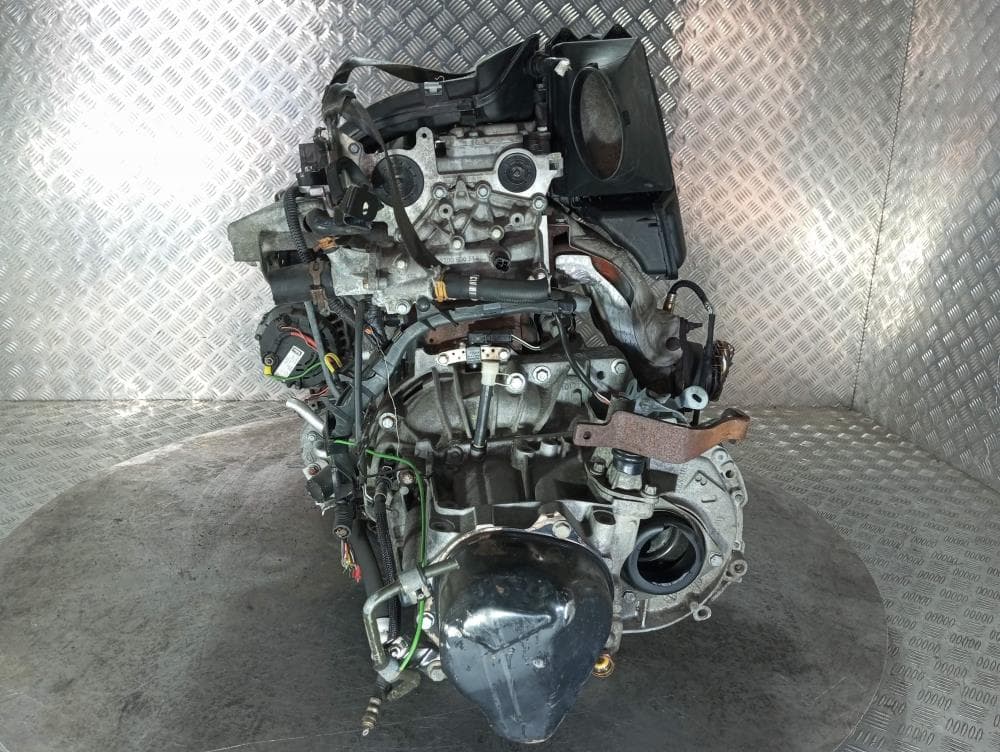 Двигатель к Renault Laguna 2 (01-05)
