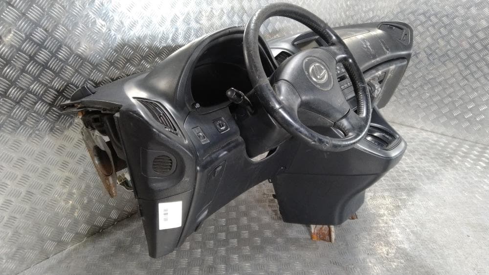 Панель передняя салона (торпедо) к Lexus RX 1 (97-03)