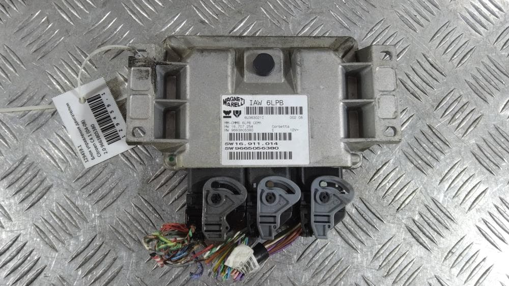 Блок управления двигателем к Citroen C4 1 (04-08)
