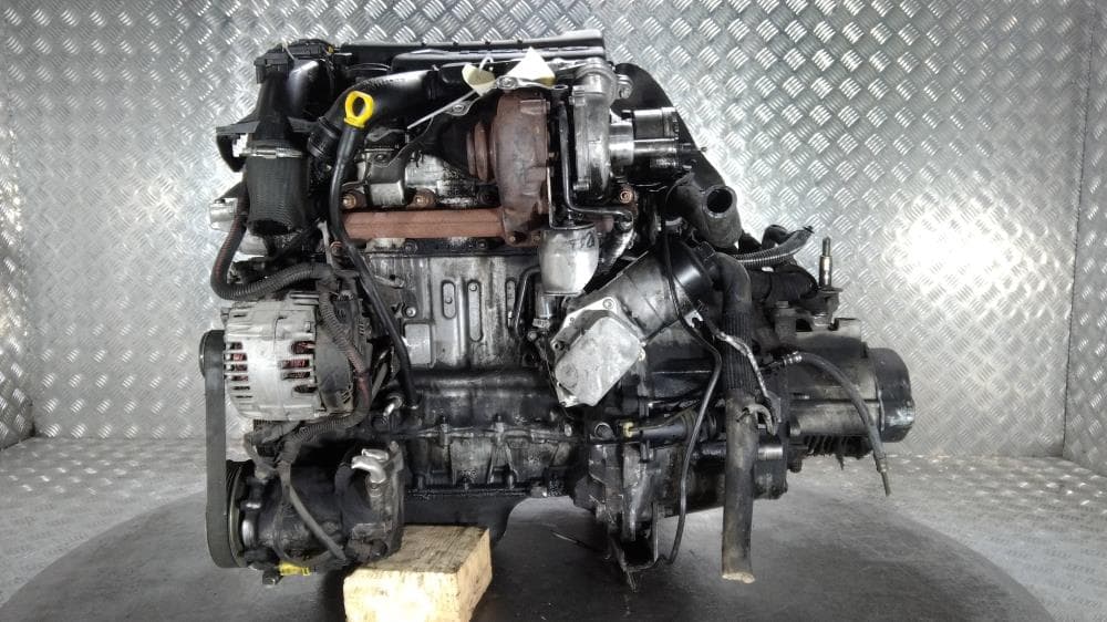 Двигатель к Peugeot 307 (01-05)
