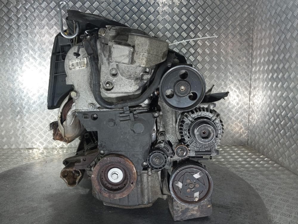 Двигатель к Renault Clio 2 Рестайлинг (01-03)