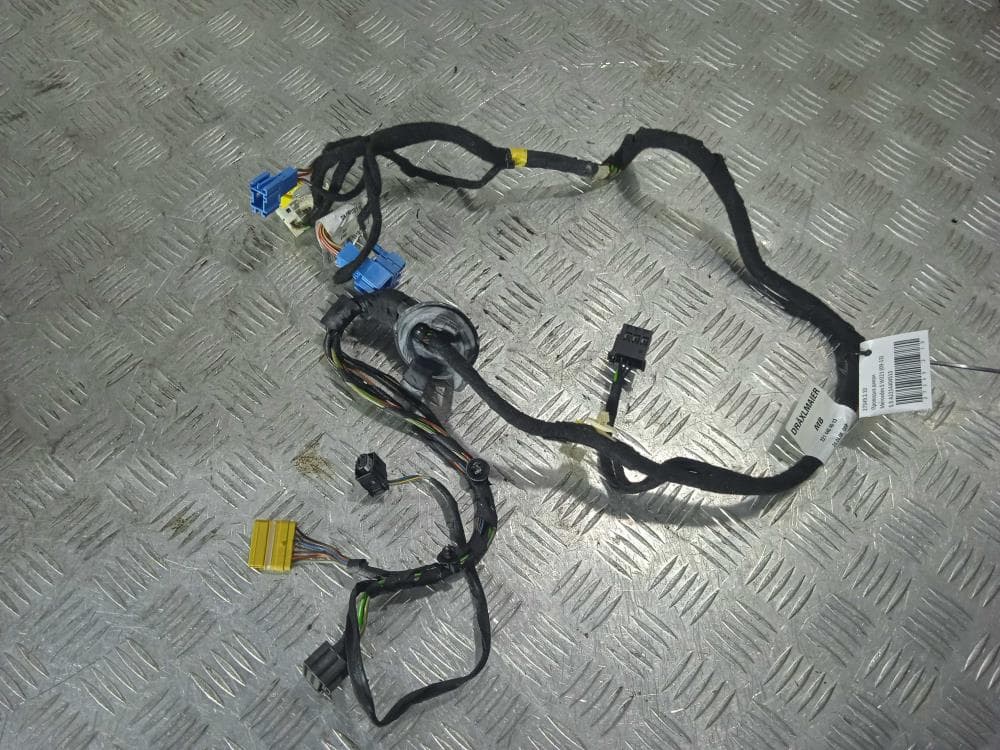 Проводка двери к Mercedes S W221 Рестайлинг (09-13)