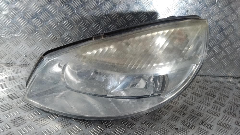 Фара левая к Renault Scenic 2 (03-06)