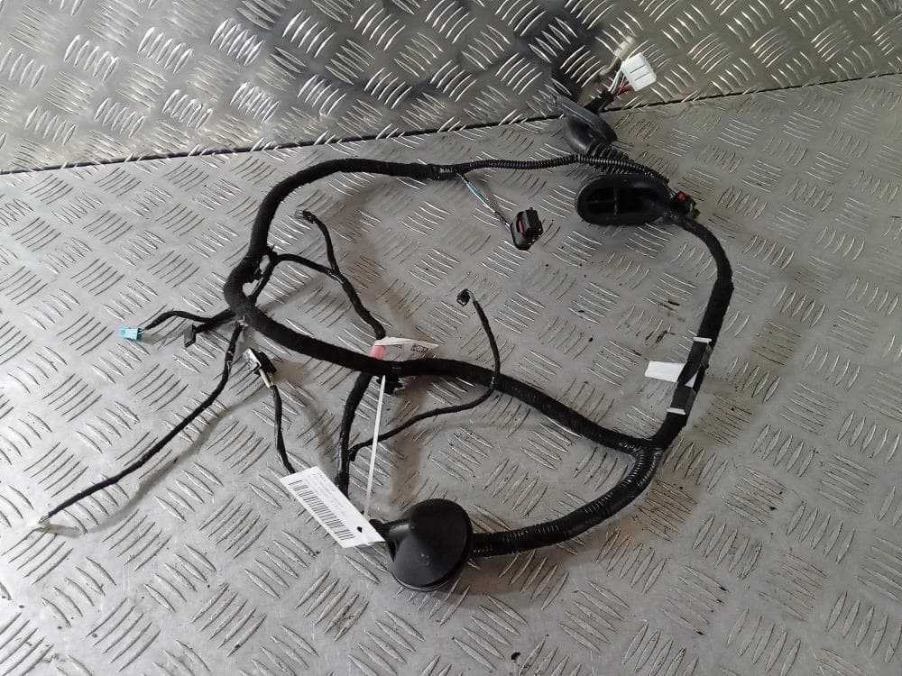 Проводка двери к Tesla Model 3 (17-21)