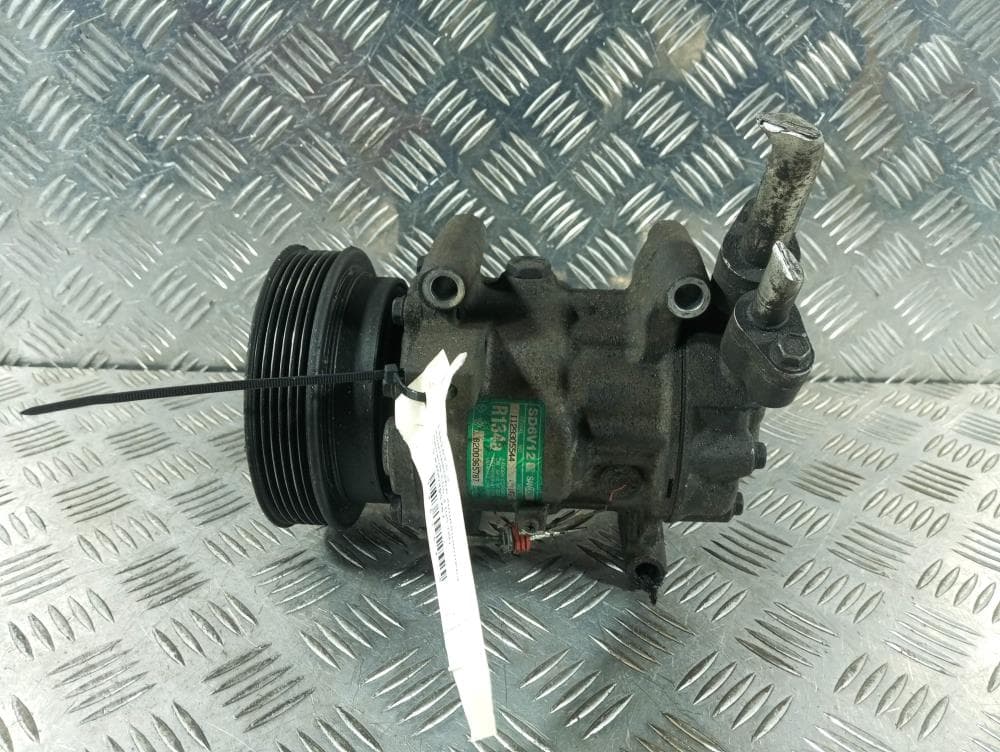Компрессор кондиционера к Renault Clio 3 (05-09)