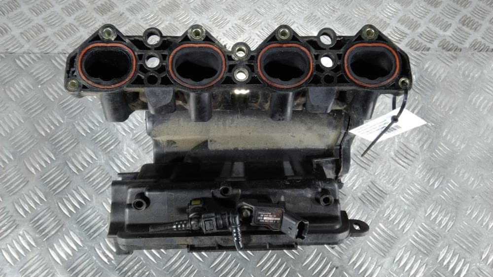 Коллектор впускной к Peugeot 307 (01-05)