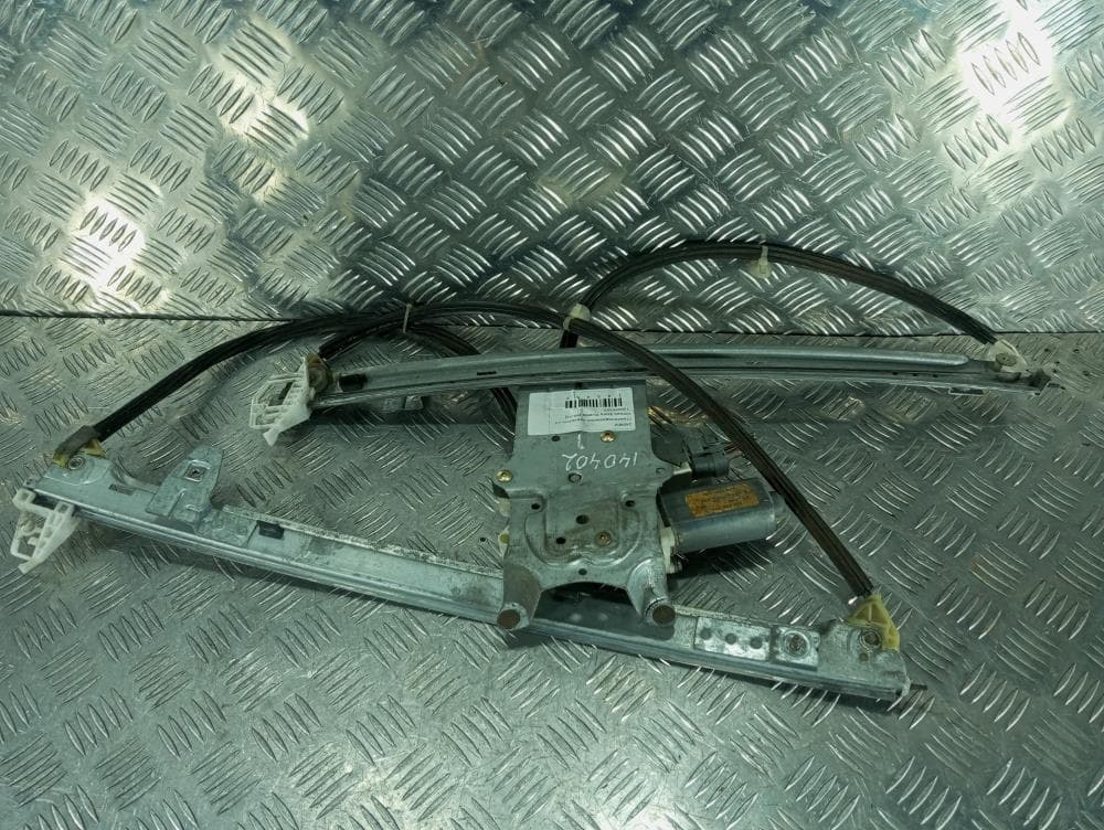 Стеклоподъемник передний левый к Citroen Xsara Picasso (99-04)